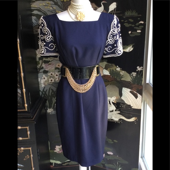 Vintage 1980’s Pearl Sleeved Dress.   B10 - Picture 5 of 16